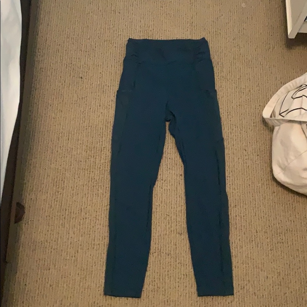 Blue 7/8 lulu leggings
